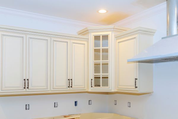 Kitchen Cabinets Repair in Porter